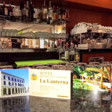 Hotel La Lanterna 2*